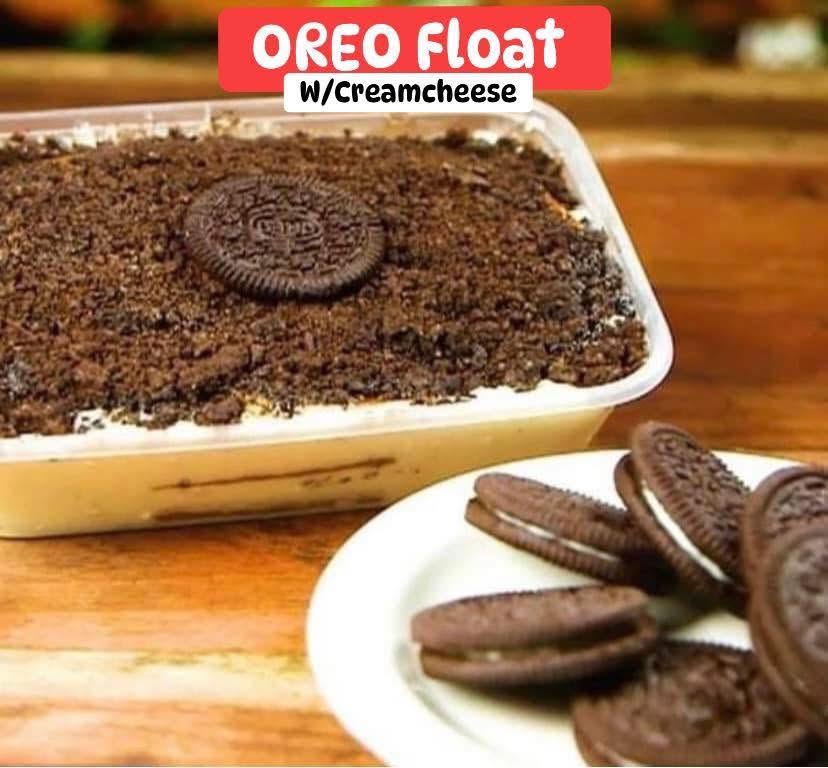 Oreo Float w/ Cream Cheese